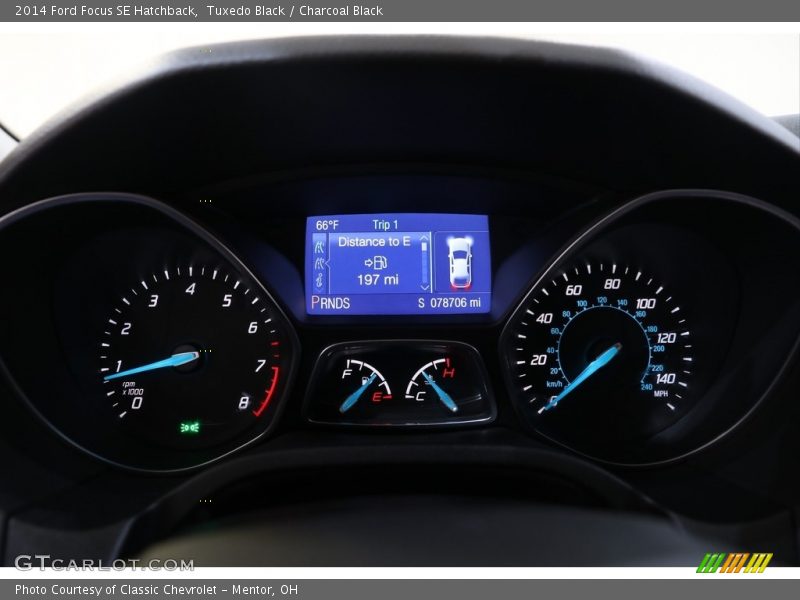 Tuxedo Black / Charcoal Black 2014 Ford Focus SE Hatchback