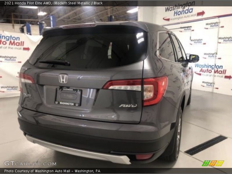 Modern Steel Metallic / Black 2021 Honda Pilot Elite AWD