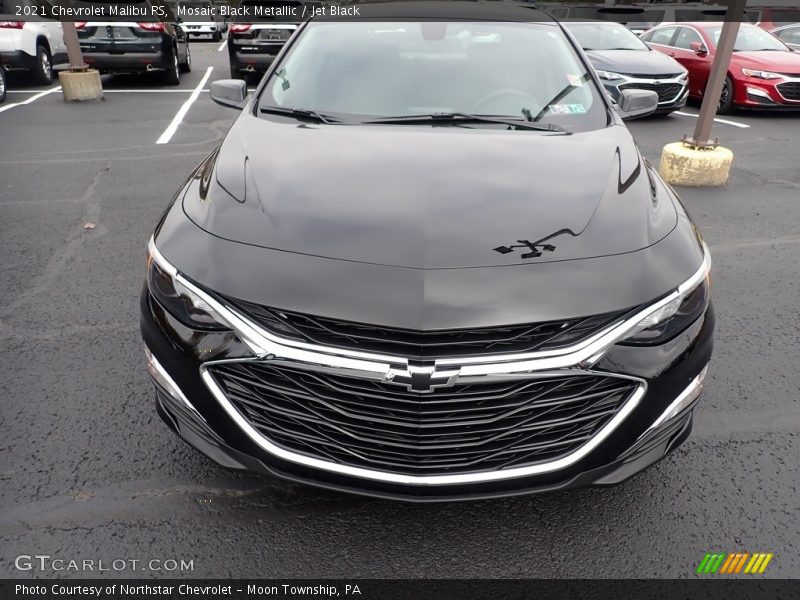 Mosaic Black Metallic / Jet Black 2021 Chevrolet Malibu RS