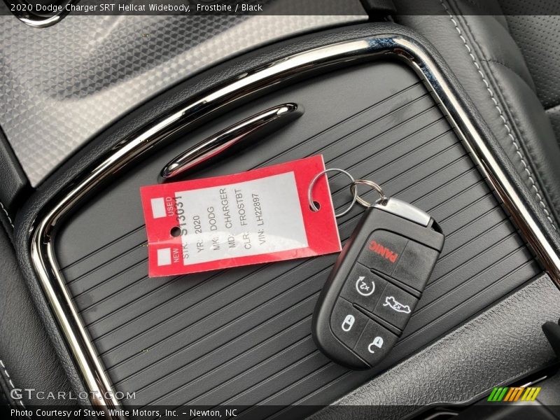 Keys of 2020 Charger SRT Hellcat Widebody