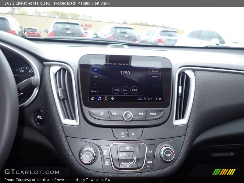 Controls of 2021 Malibu RS