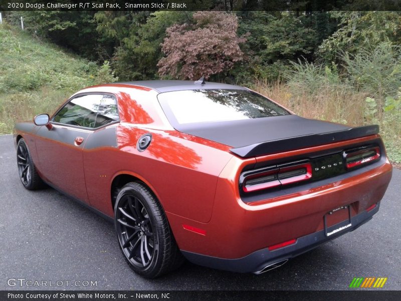 Sinamon Stick / Black 2020 Dodge Challenger R/T Scat Pack