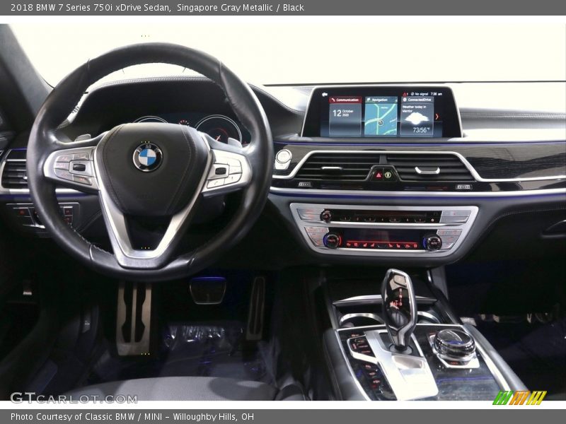 Dashboard of 2018 7 Series 750i xDrive Sedan