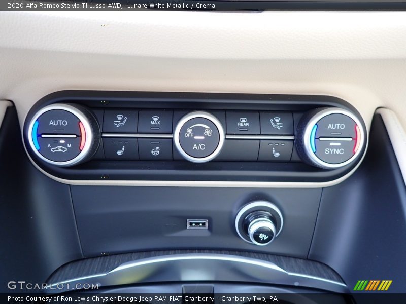 Controls of 2020 Stelvio TI Lusso AWD