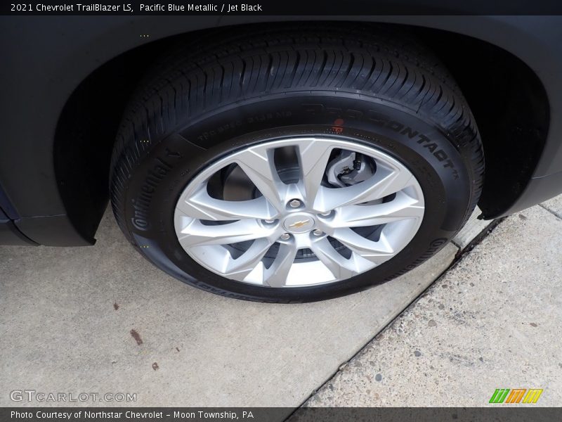 Pacific Blue Metallic / Jet Black 2021 Chevrolet TrailBlazer LS