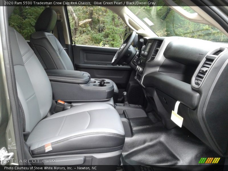 Front Seat of 2020 5500 Tradesman Crew Cab 4x4 Chassis