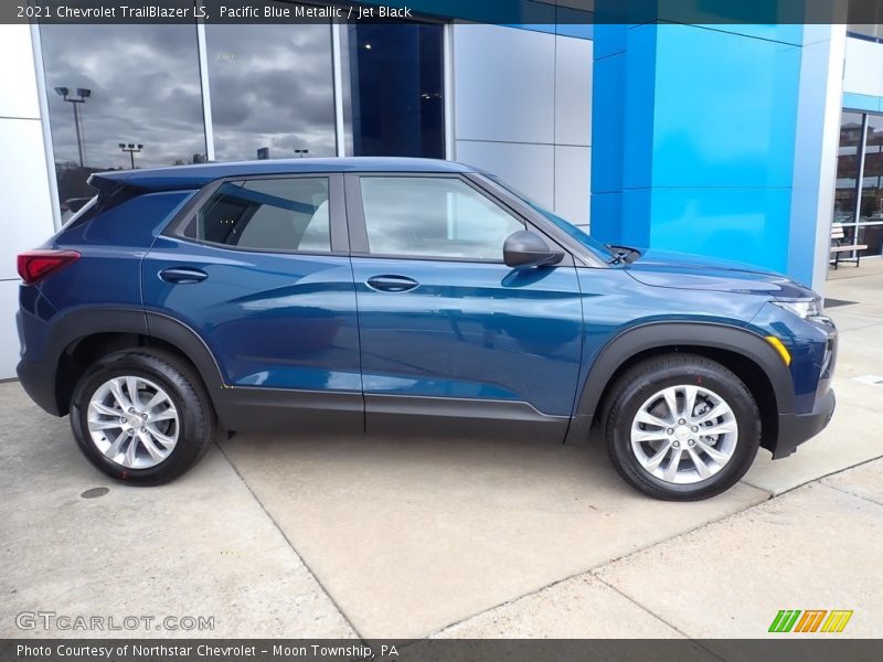 Pacific Blue Metallic / Jet Black 2021 Chevrolet TrailBlazer LS