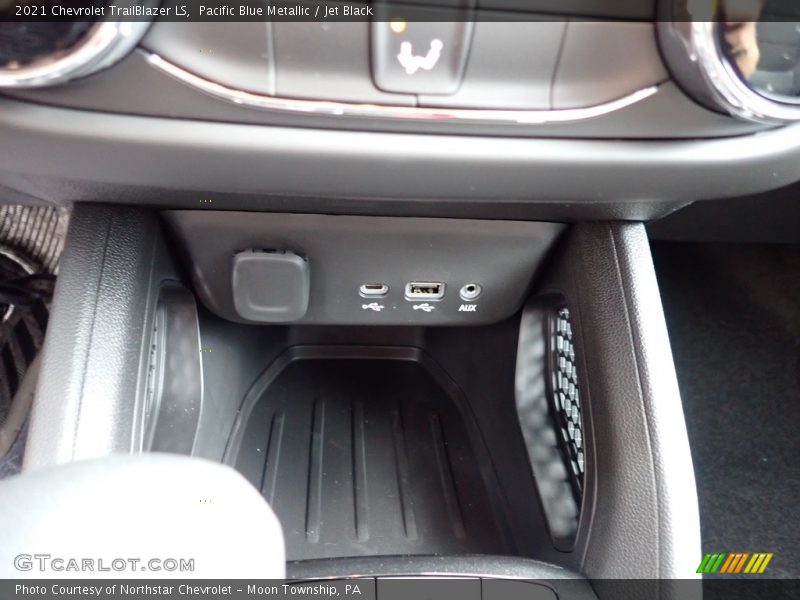 Pacific Blue Metallic / Jet Black 2021 Chevrolet TrailBlazer LS