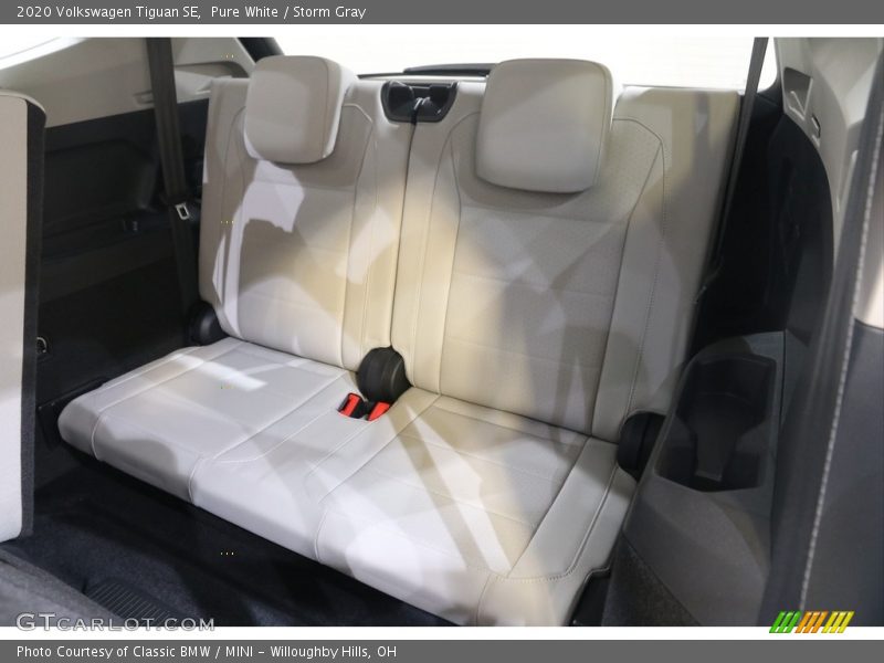 Pure White / Storm Gray 2020 Volkswagen Tiguan SE
