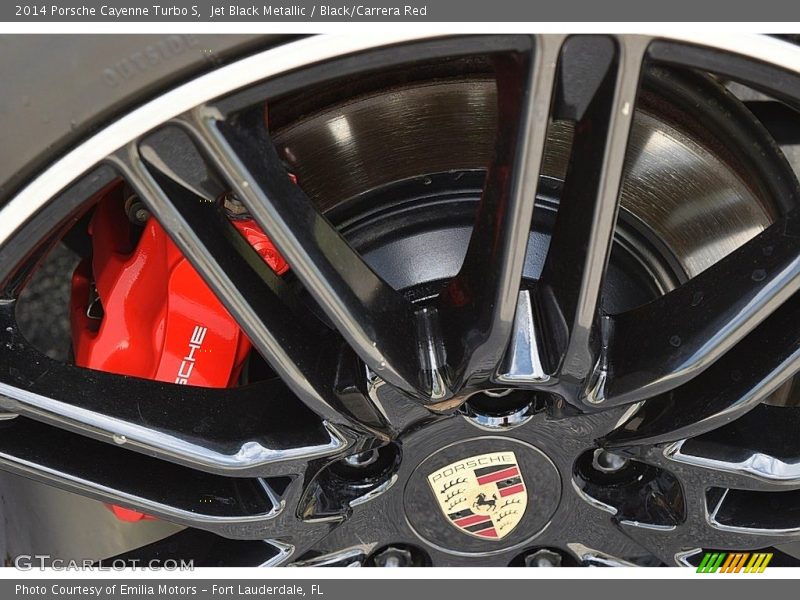 Jet Black Metallic / Black/Carrera Red 2014 Porsche Cayenne Turbo S
