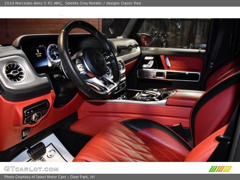 Selenite Grey Metallic / designo Classic Red 2019 Mercedes-Benz G 63 AMG