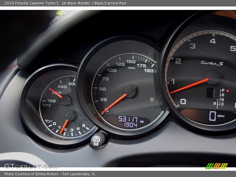  2014 Cayenne Turbo S Turbo S Gauges