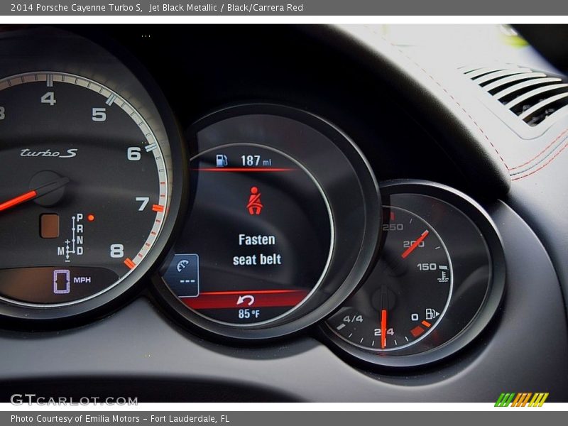  2014 Cayenne Turbo S Turbo S Gauges