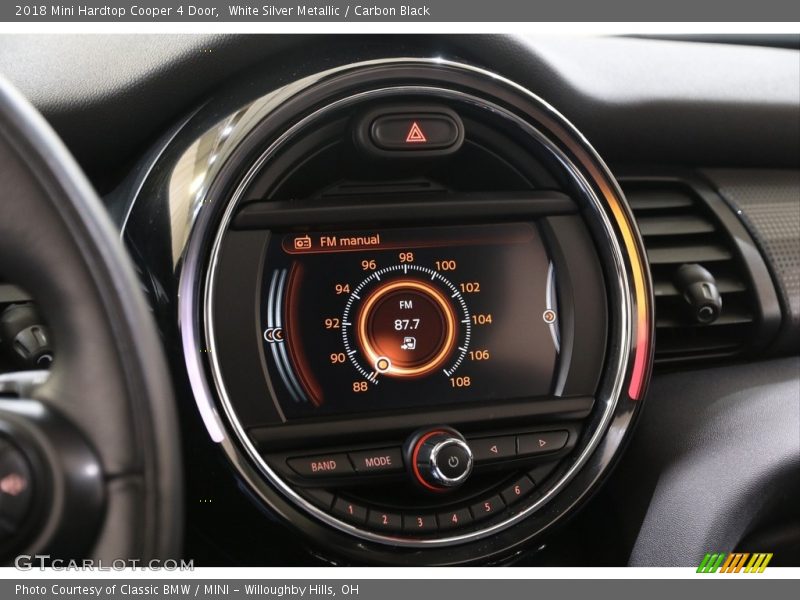 White Silver Metallic / Carbon Black 2018 Mini Hardtop Cooper 4 Door
