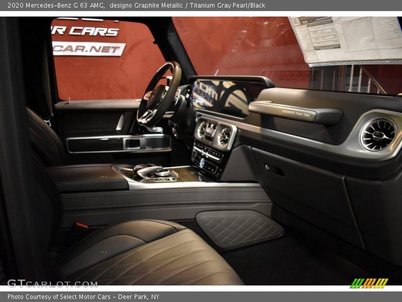 designo Graphite Metallic / Titanium Gray Pearl/Black 2020 Mercedes-Benz G 63 AMG
