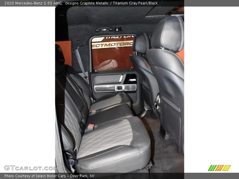 designo Graphite Metallic / Titanium Gray Pearl/Black 2020 Mercedes-Benz G 63 AMG