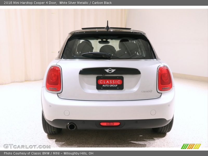 White Silver Metallic / Carbon Black 2018 Mini Hardtop Cooper 4 Door