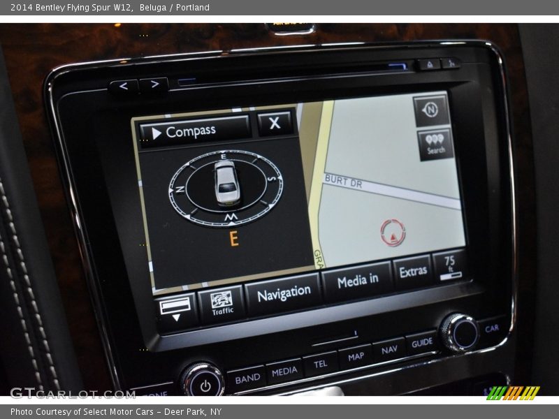 Navigation of 2014 Flying Spur W12
