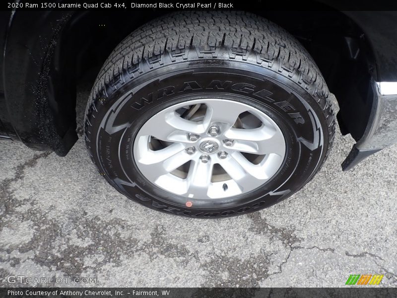 Diamond Black Crystal Pearl / Black 2020 Ram 1500 Laramie Quad Cab 4x4