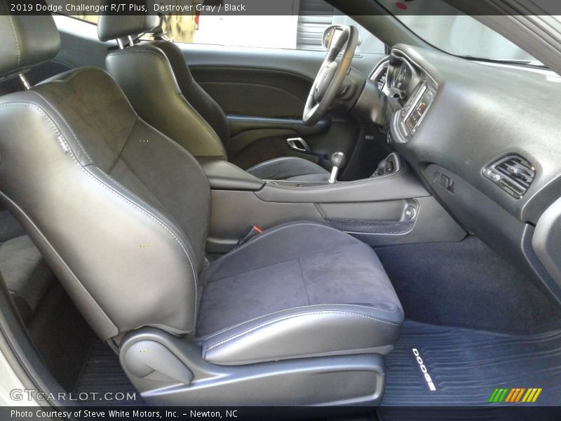 Destroyer Gray / Black 2019 Dodge Challenger R/T Plus