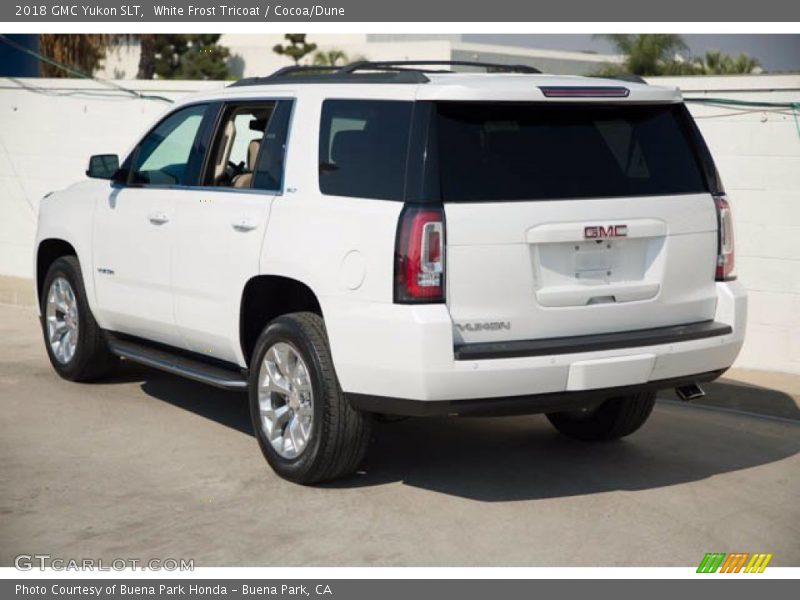 White Frost Tricoat / Cocoa/Dune 2018 GMC Yukon SLT