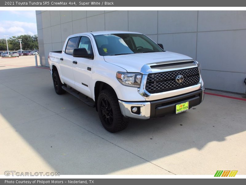 Super White / Black 2021 Toyota Tundra SR5 CrewMax 4x4