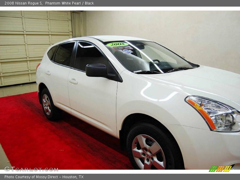 Phantom White Pearl / Black 2008 Nissan Rogue S