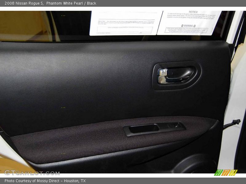 Phantom White Pearl / Black 2008 Nissan Rogue S