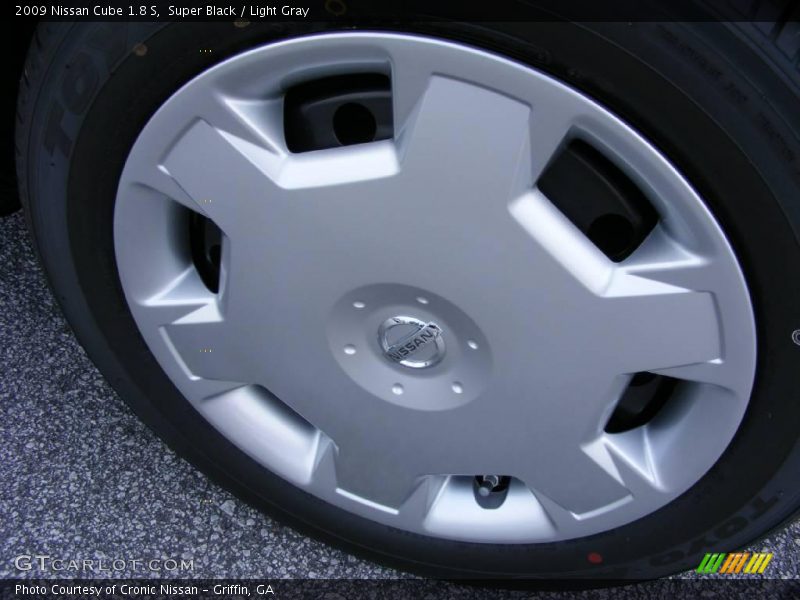 Super Black / Light Gray 2009 Nissan Cube 1.8 S