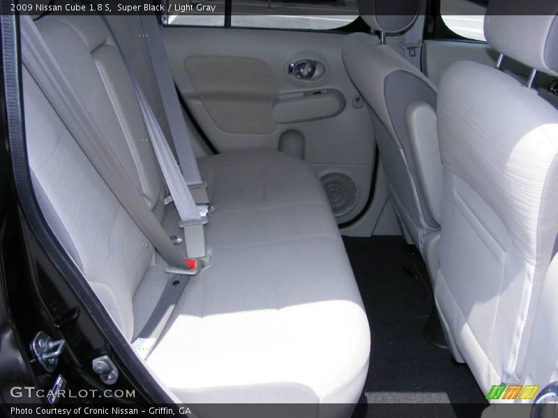 Super Black / Light Gray 2009 Nissan Cube 1.8 S