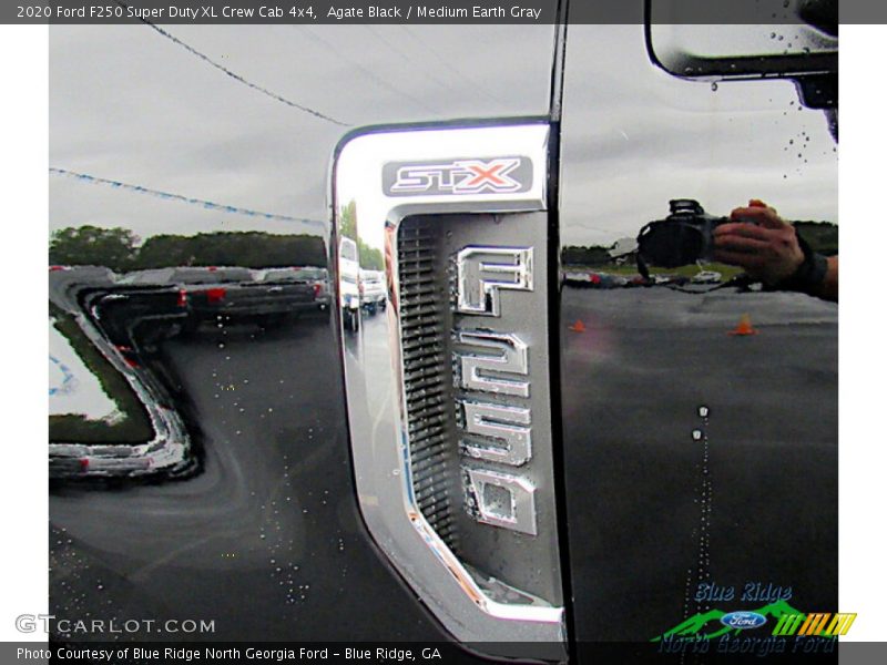Agate Black / Medium Earth Gray 2020 Ford F250 Super Duty XL Crew Cab 4x4