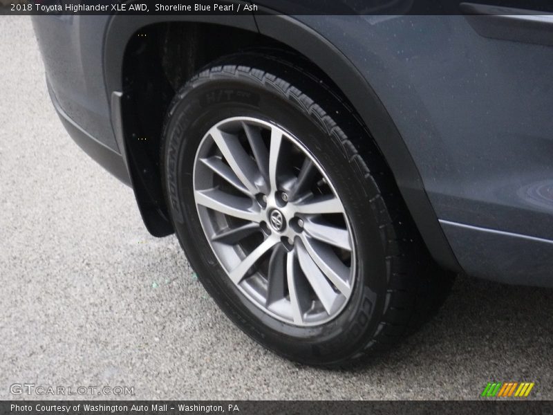 Shoreline Blue Pearl / Ash 2018 Toyota Highlander XLE AWD