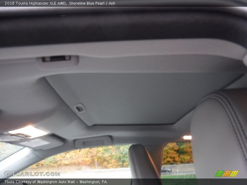 Shoreline Blue Pearl / Ash 2018 Toyota Highlander XLE AWD