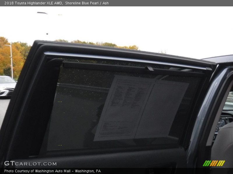 Shoreline Blue Pearl / Ash 2018 Toyota Highlander XLE AWD