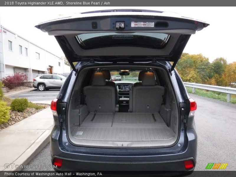 Shoreline Blue Pearl / Ash 2018 Toyota Highlander XLE AWD