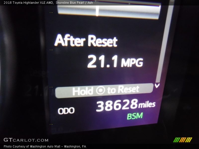 Shoreline Blue Pearl / Ash 2018 Toyota Highlander XLE AWD