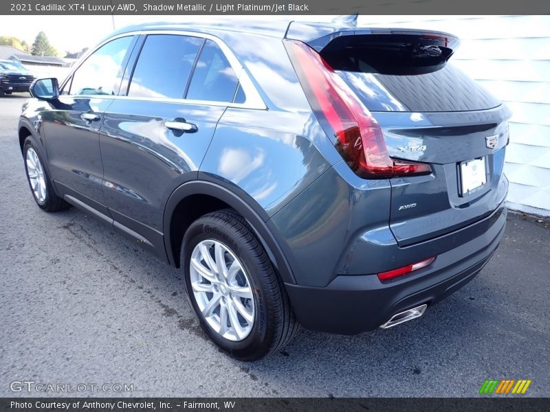 Shadow Metallic / Light Platinum/Jet Black 2021 Cadillac XT4 Luxury AWD