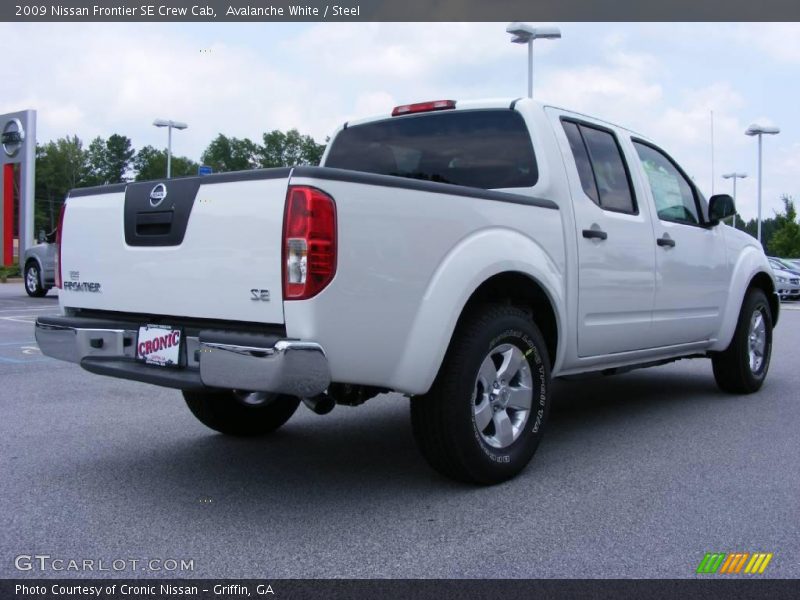 Avalanche White / Steel 2009 Nissan Frontier SE Crew Cab