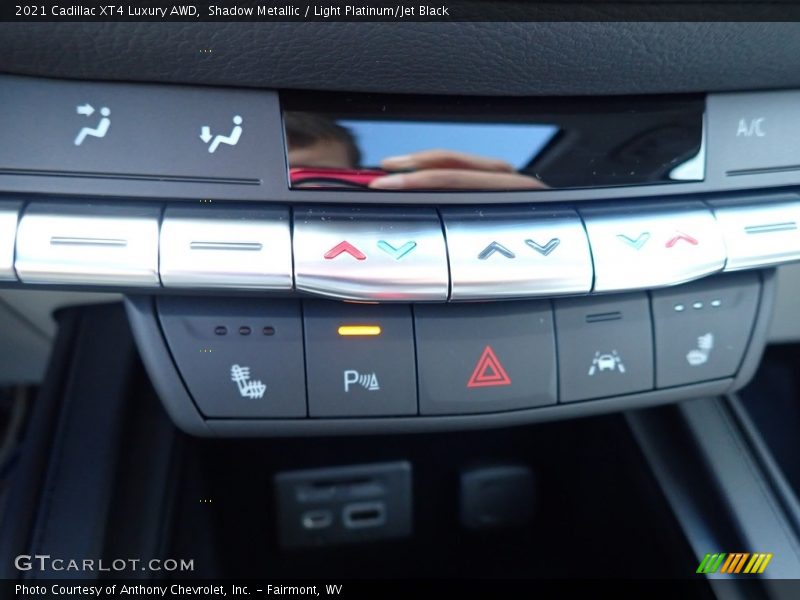 Controls of 2021 XT4 Luxury AWD