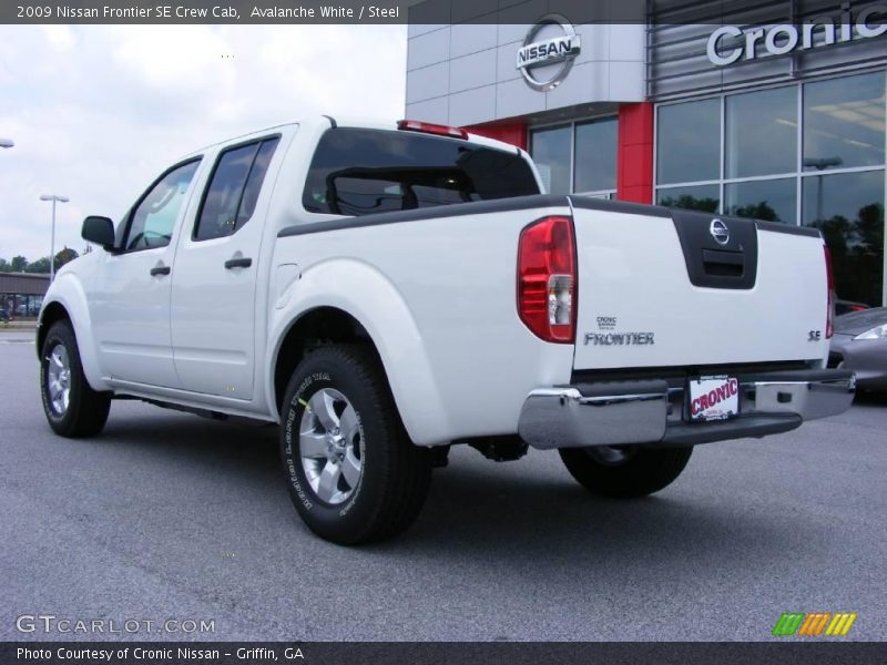 Avalanche White / Steel 2009 Nissan Frontier SE Crew Cab