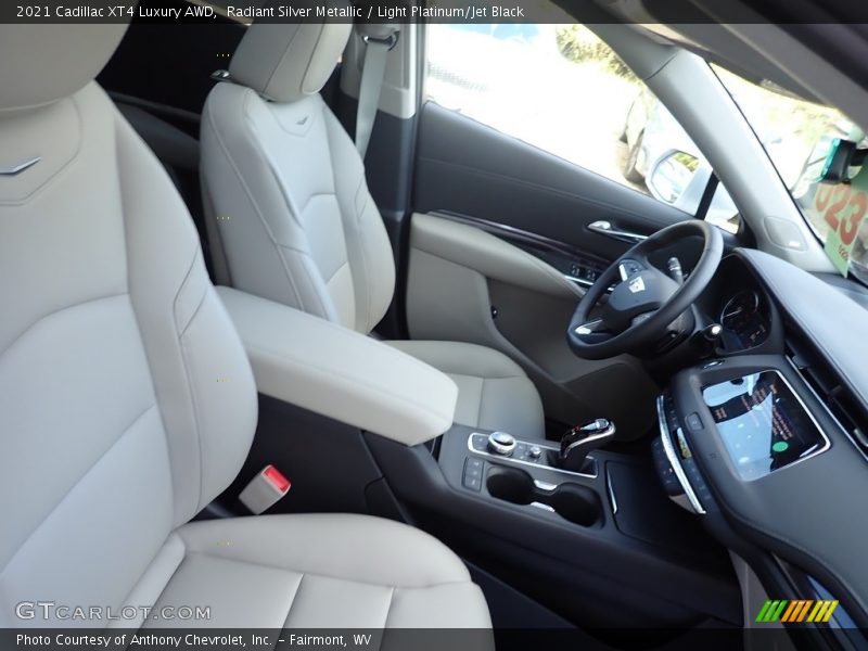 Radiant Silver Metallic / Light Platinum/Jet Black 2021 Cadillac XT4 Luxury AWD