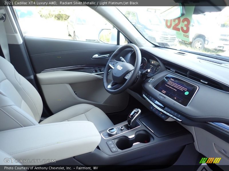 Radiant Silver Metallic / Light Platinum/Jet Black 2021 Cadillac XT4 Luxury AWD