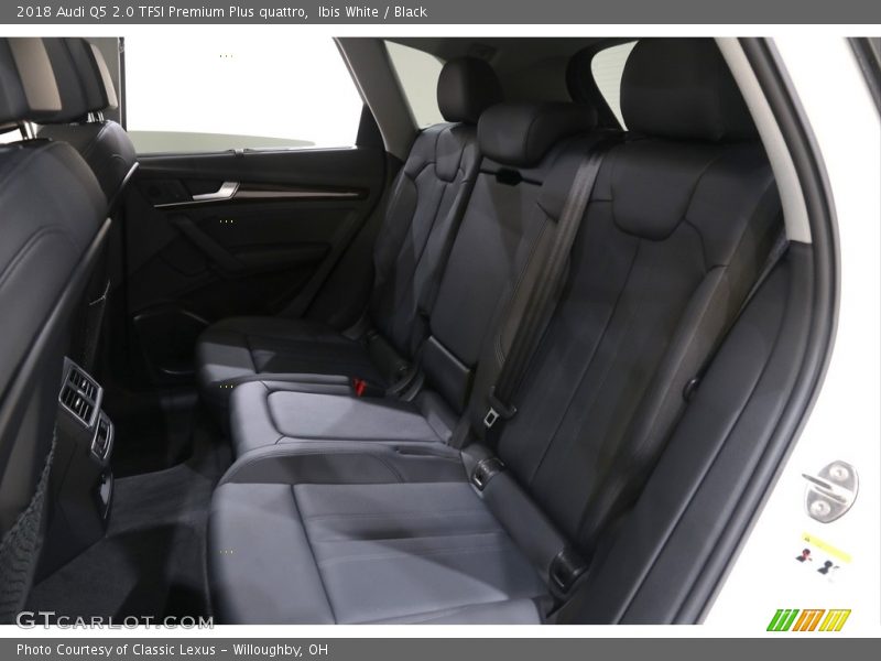 Ibis White / Black 2018 Audi Q5 2.0 TFSI Premium Plus quattro
