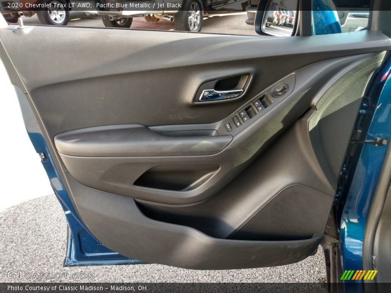 Pacific Blue Metallic / Jet Black 2020 Chevrolet Trax LT AWD
