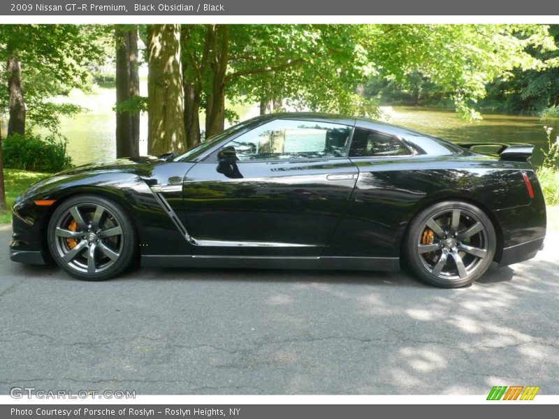 Black Obsidian / Black 2009 Nissan GT-R Premium