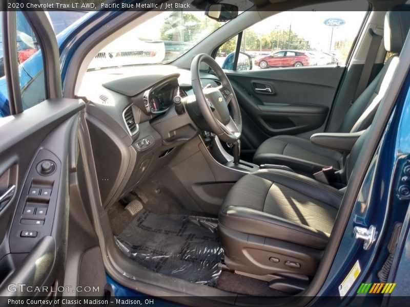 Pacific Blue Metallic / Jet Black 2020 Chevrolet Trax LT AWD