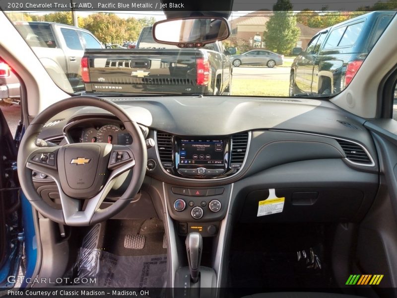Pacific Blue Metallic / Jet Black 2020 Chevrolet Trax LT AWD