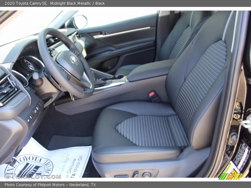 Midnight Black Metallic / Black 2020 Toyota Camry SE