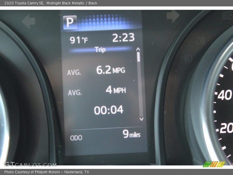 Midnight Black Metallic / Black 2020 Toyota Camry SE