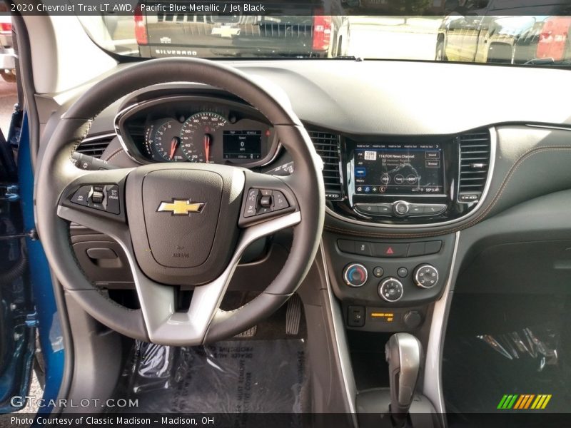 Pacific Blue Metallic / Jet Black 2020 Chevrolet Trax LT AWD